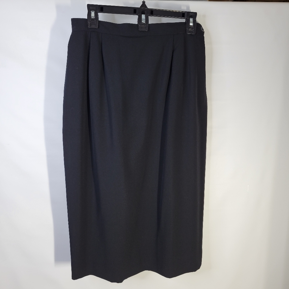 Womans Austin Reed Black 100% Wool Skirt Lined Size 10